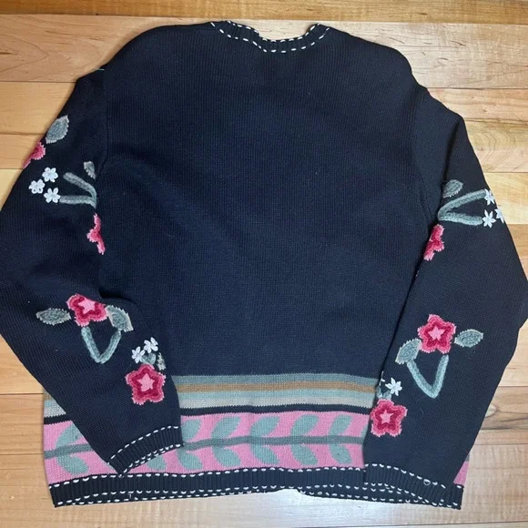 90s  Susan Bristol Black Sweater with Pink Floral Design - Picture 7 of 9